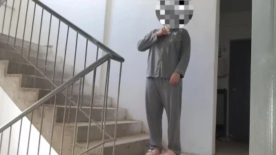 走廊脱衣