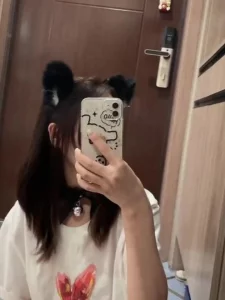 小母狗